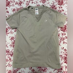 Gymshark Women's Seamless Short Sleeve Top in Taupe/Beige